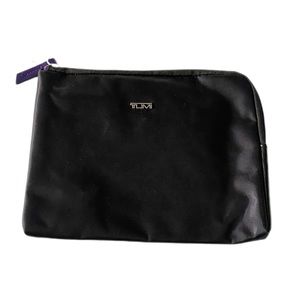 Tumi for Delta Small Black Cosmetics / Toiletries Bag